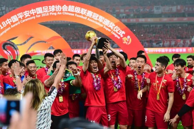广厦发布青训训练图集：追梦从这里开始