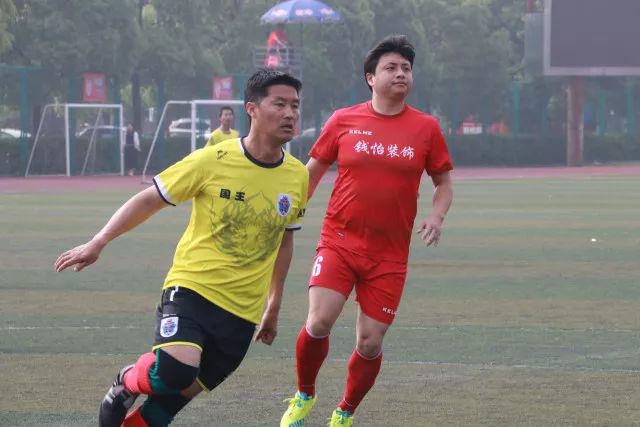美特使会晤普京无果，泽连斯基表示冬季战事将持续